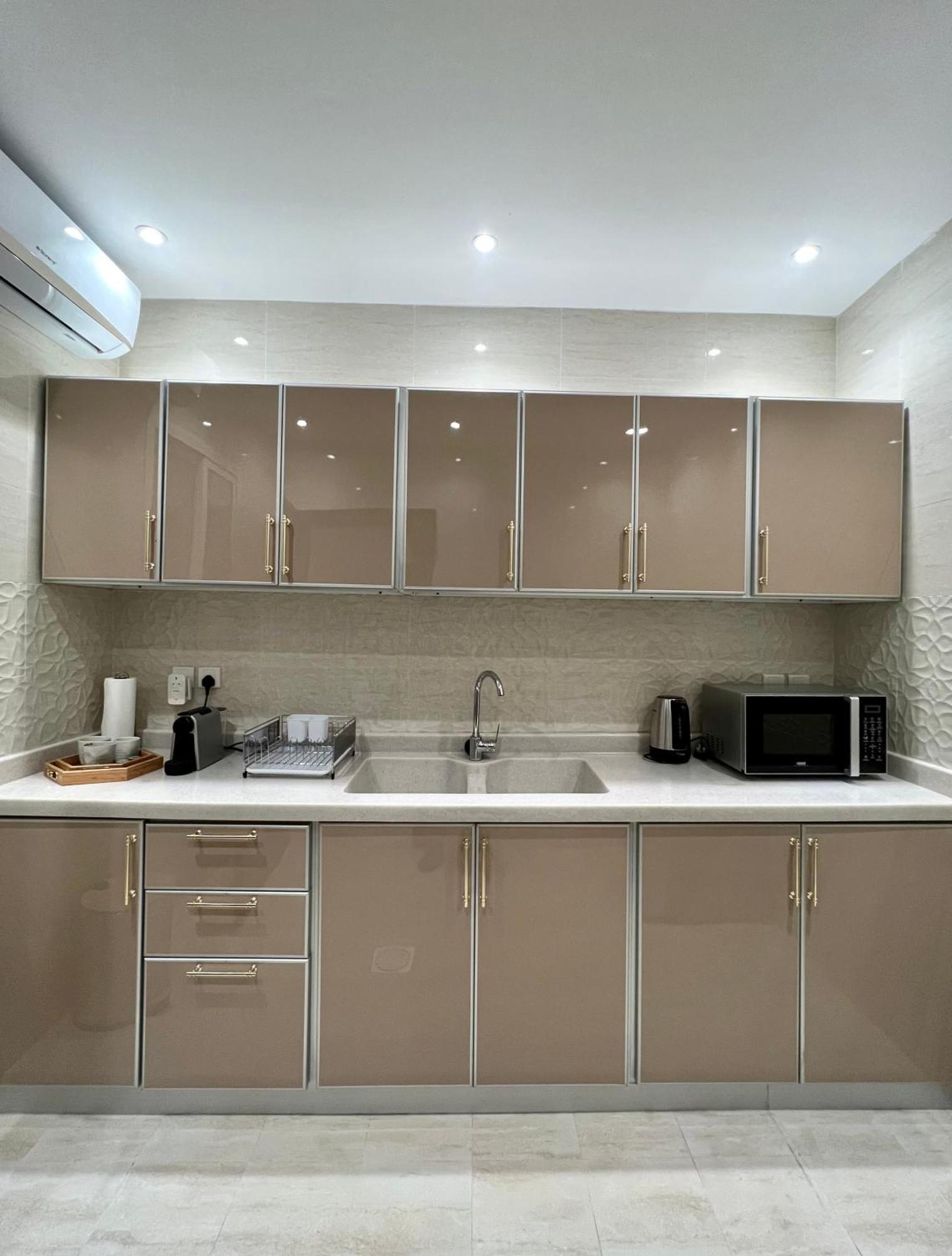 Zaan Al-nafel Riyadh